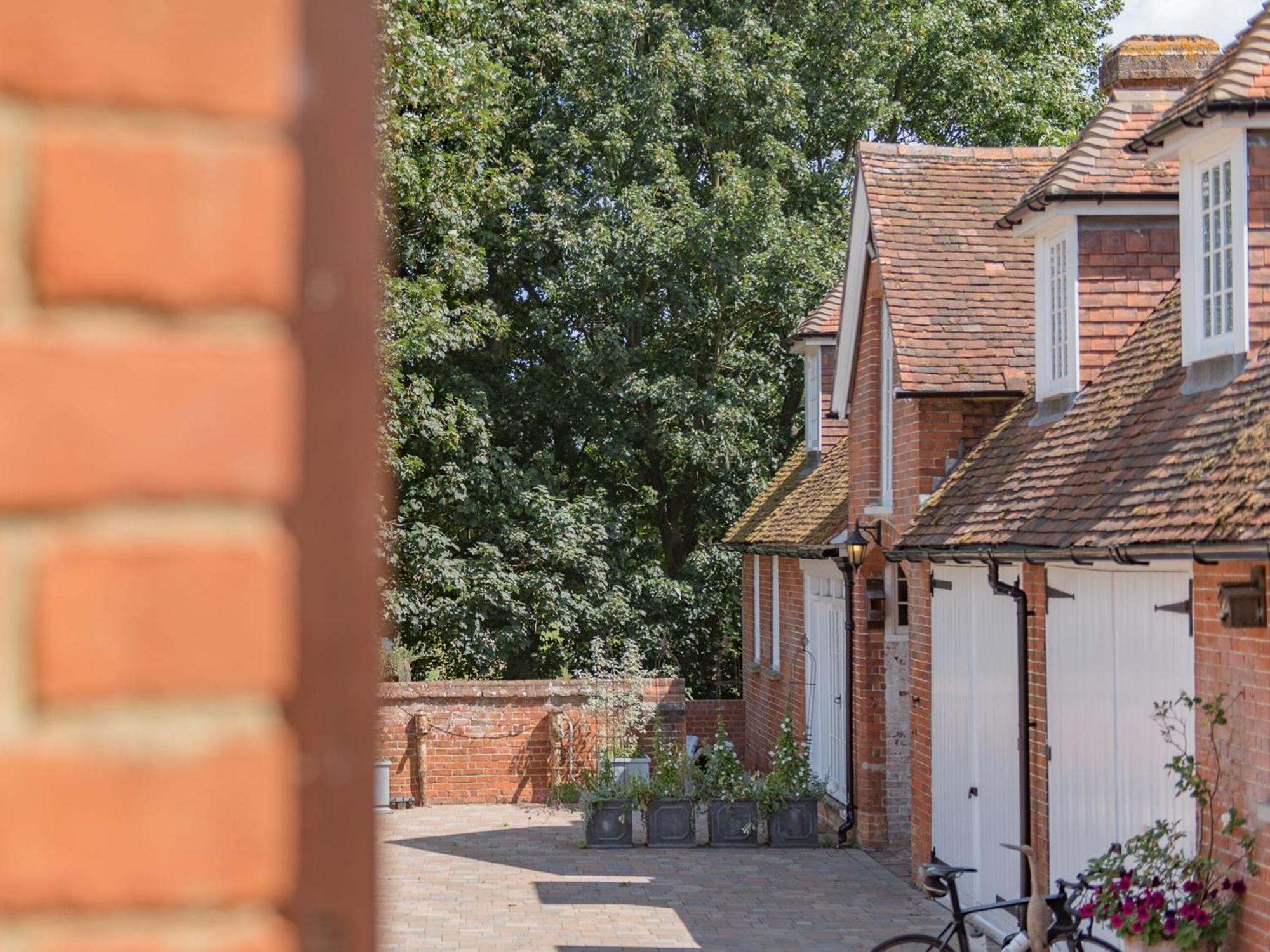 فيلا The Coach House Stables Graveney المظهر الخارجي الصورة